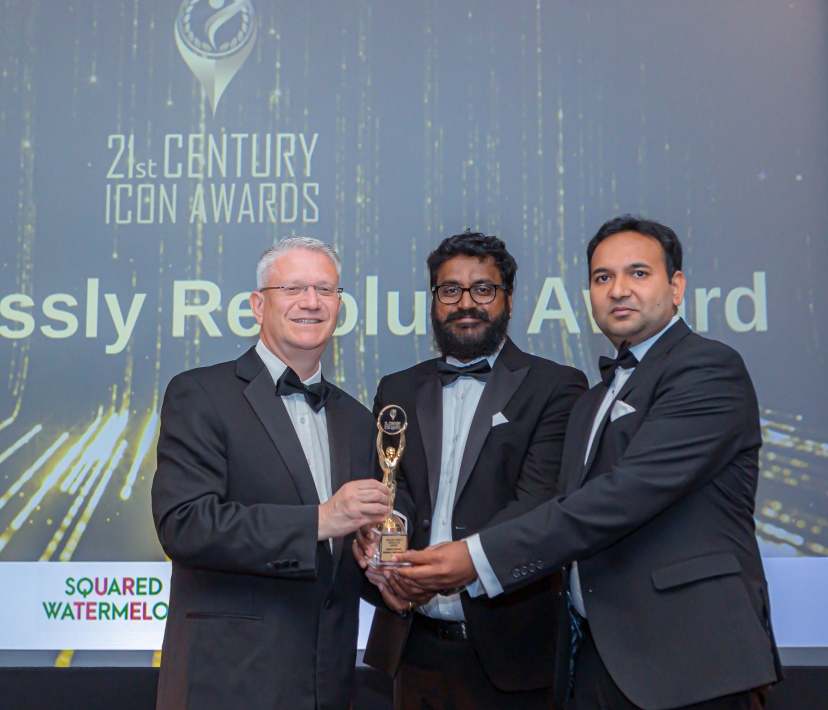 Cakes & Bakes team receiving the Relentlessly Resolute Award at the 21st Century Icon Awards 2023