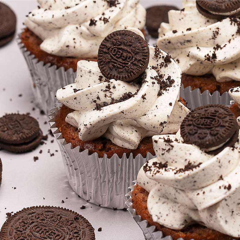 Cookies & Cream Cupcake  | Cakes & Bakes | Cake Delivery