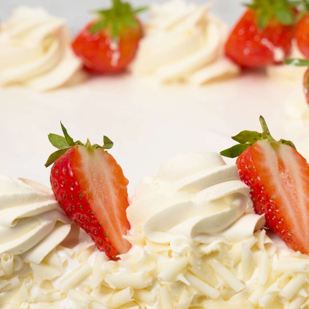 White chocolate Square Cake