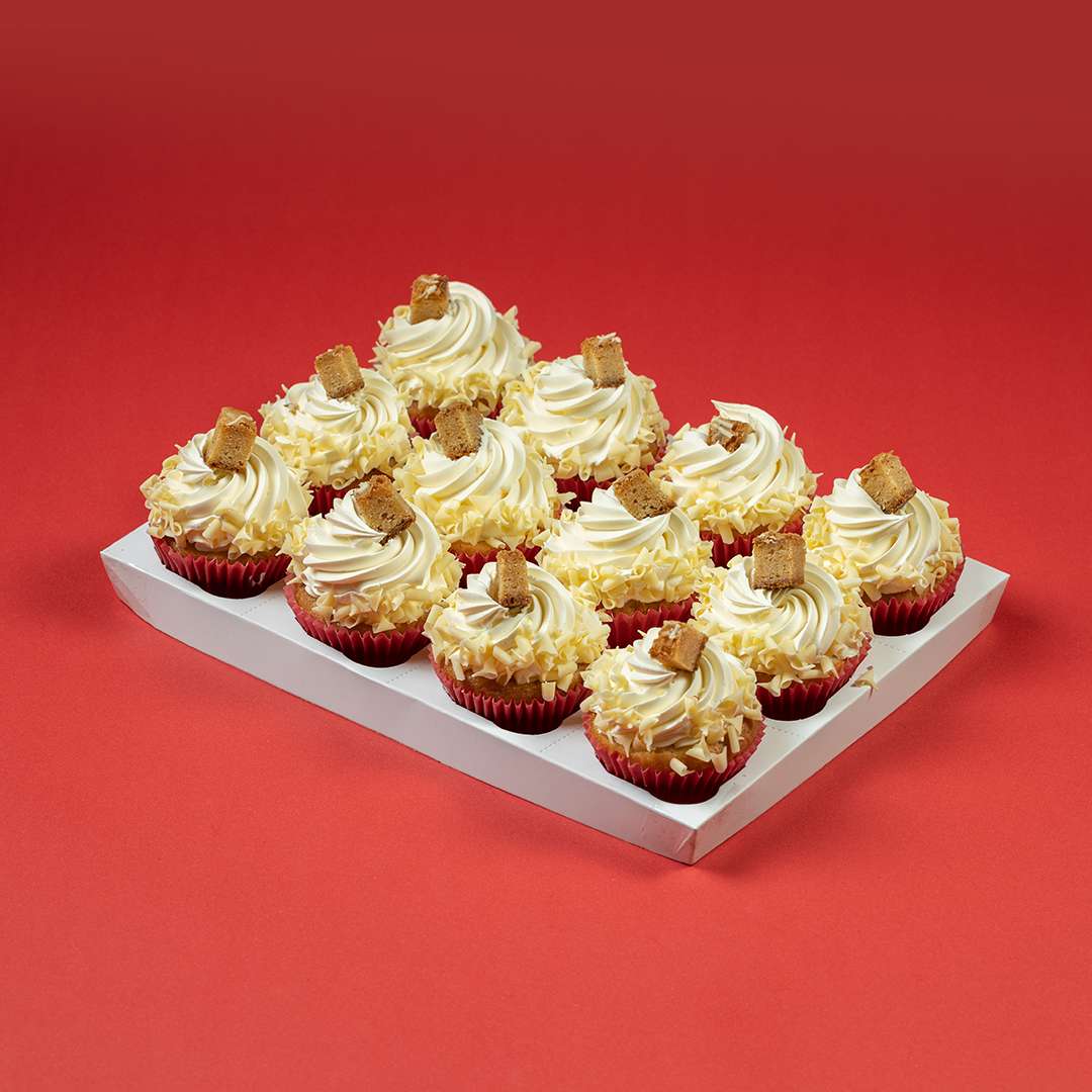 Blondie Bae Cupcake